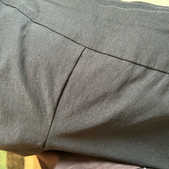 Chico’s cropped pant - Picture 3 of 4